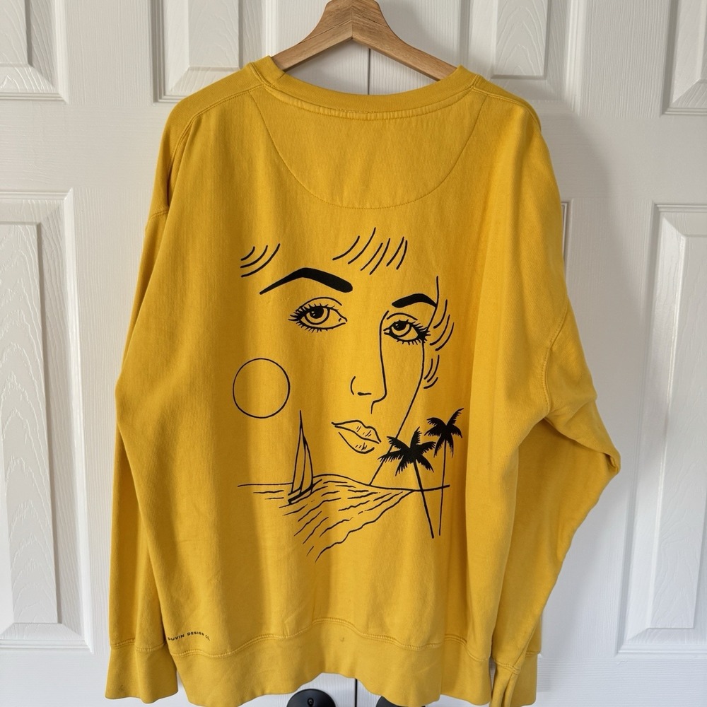 Duvin Design Co Almost Paradise Face Beach Graphic Crewneck Sweatshirt Sz XL